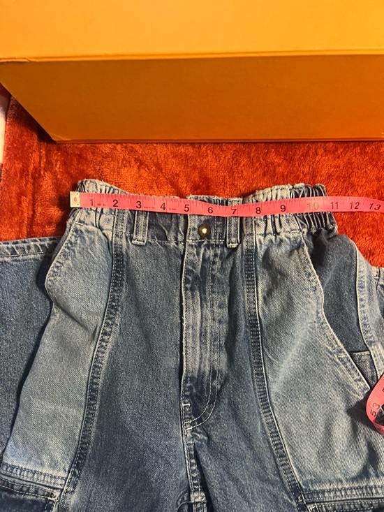 BDG Light Blue Relaxed Denim Jeans - Picture 5 of 8